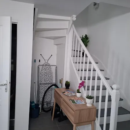 O Bon Cru, Meuble De Tourisme * Archiac