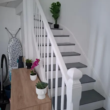 別荘 O Bon Cru, Meuble De Tourisme Archiac